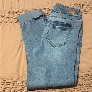 Seven7 Classic Light Blue Denim Cropped Jeans
